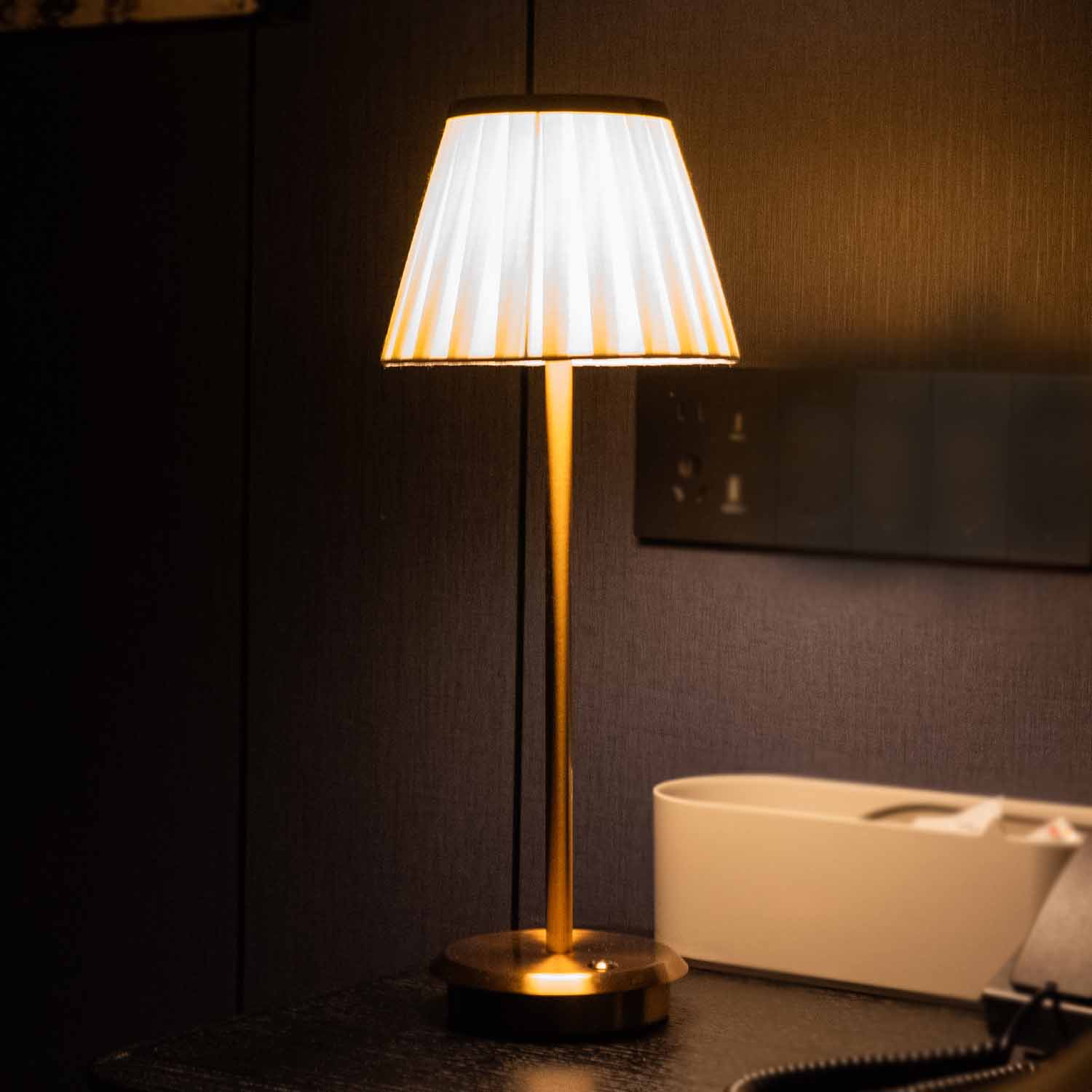 Lumorio™ Linum Table Lamp
