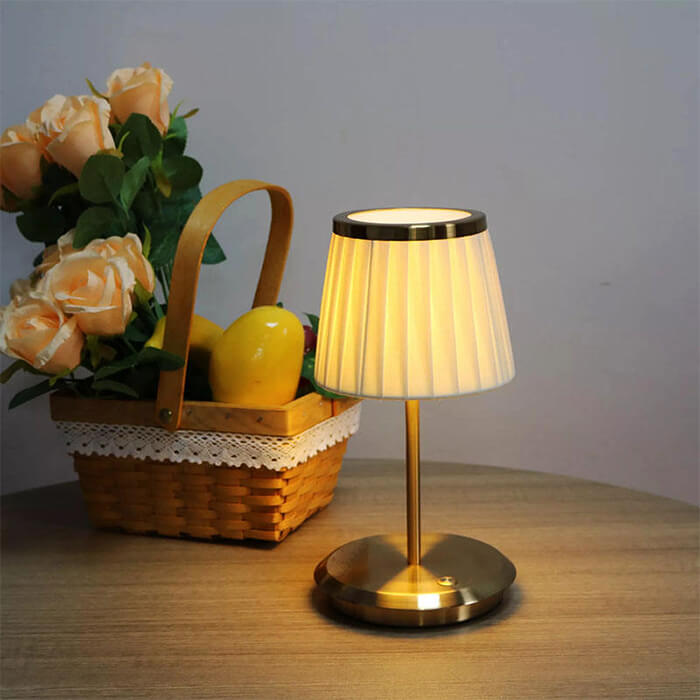 Lumorio™ Linum Table Lamp